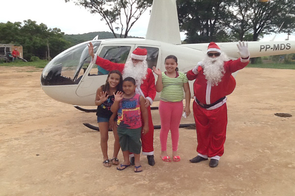 Bairro Chácaras Del Rey recebe festa de Natal do vereador Zé Antonio