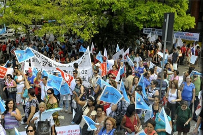 Escolas estaduais em greve