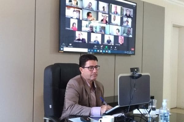 Câmara de Contagem retoma atividades presenciais