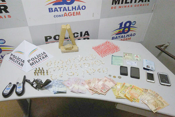 PM apreende grande quantidade de drogas no bairro Praia