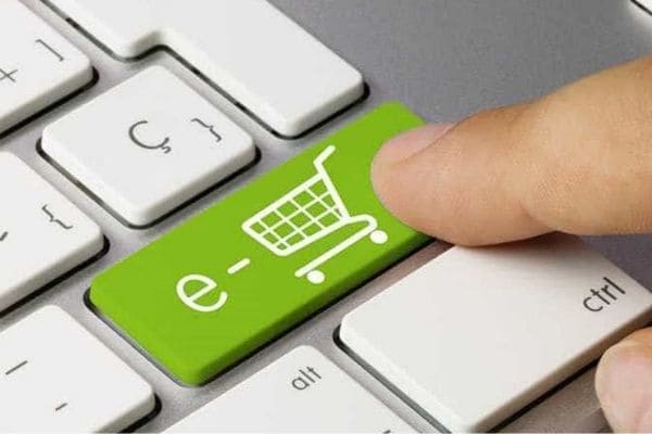 Procon Assembleia alerta consumidores para golpes na internet