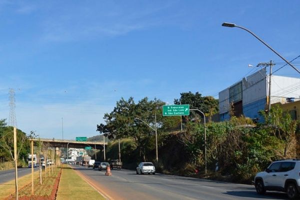 Contagem tem tempo estável no fim de semana