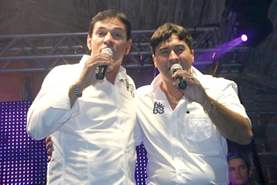 Jhonny e Alisson, sertanejo de qualidade no Porcão 