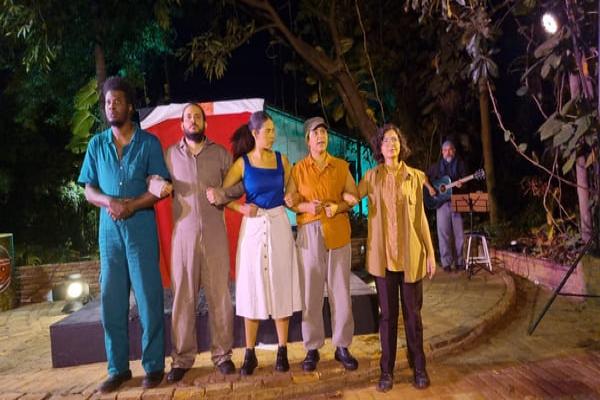 Peça “Parem As Máquinas” revive greve de 1968, em Contagem
