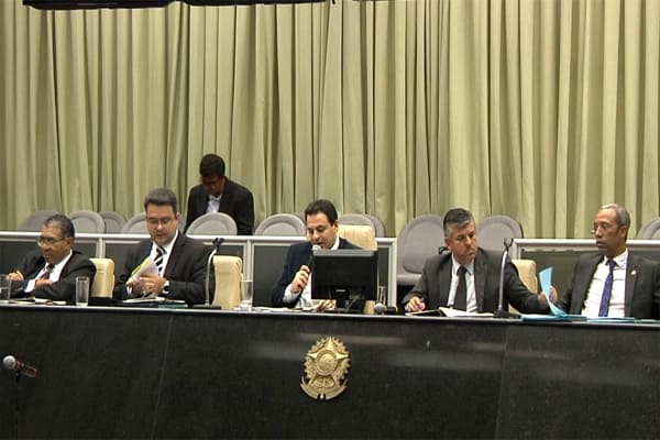 Empréstimos milionários serão votados novamente na Câmara Municipal 