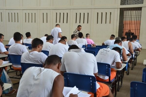 Enem 2021: terminam nesta sexta inscrições para pessoas privadas de liberdade