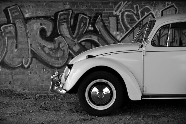 Exposição automotiva reúne modelos alemães em Contagem