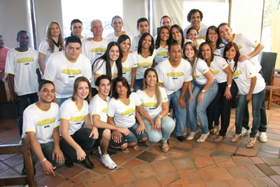 Estudantes festejam no Behlú Espaço Multi