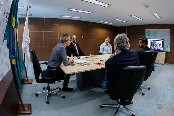 Governador de Minas afirma que Estado manterá medidas recomendadas pela OMS