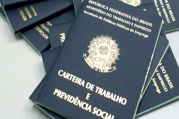 Comissão especial da Câmara aprova relatório da reforma trabalhista