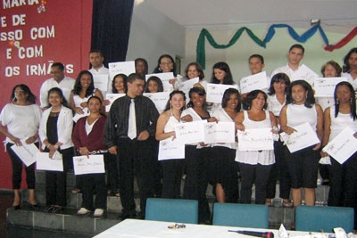 Festa e formatura fecham o primeiro semestre da OSDB.