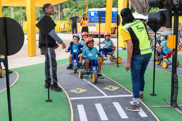 Transitolândia Encantada transforma a Praça Tancredo Neves em parque educativo 
