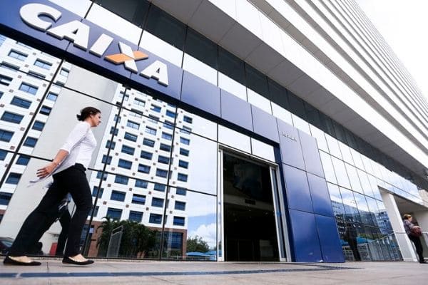 Caixa começa a pagar terceira parcela do Auxílio Emergencial