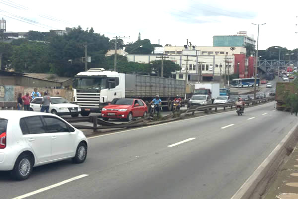 Em Contagem, os motoristas estão perdidos sem saber o que fazer