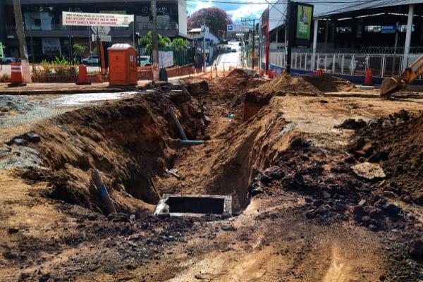 Obras na rua Rio Comprido são prorrogadas por mais 30 dias