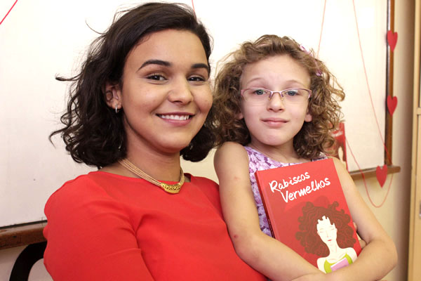 Colégio Sócrates realiza sua 17ª Feira do Livro