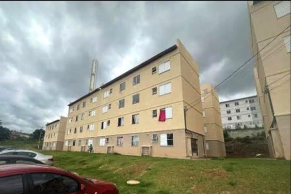 Moradores sem água, sem segurança, sem apoio