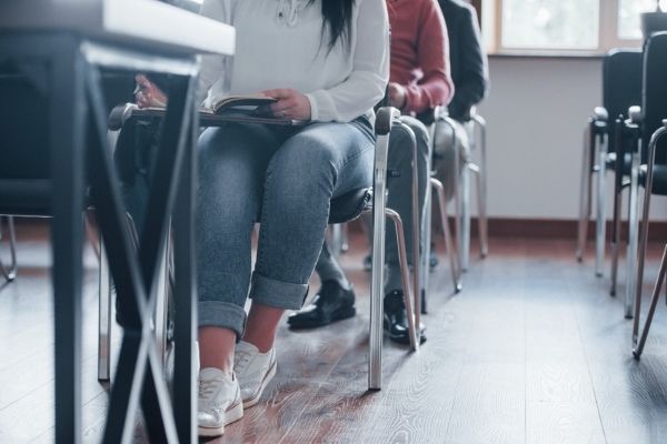 Contagem autoriza retorno das aulas presenciais do ensino superior e técnico