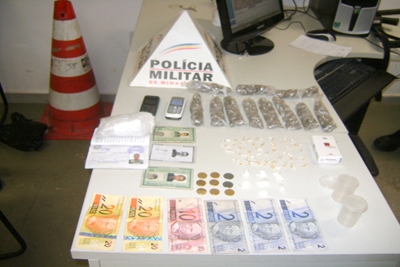 Quarteto é preso por tráfico de drogas