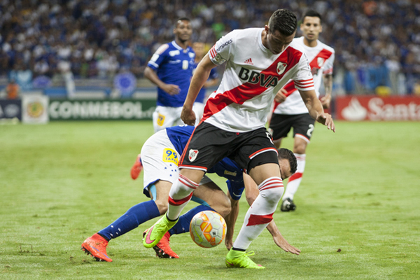 River deixa o Cruzeiro ligeiramente no chão
