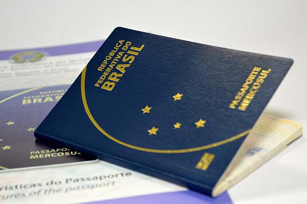PF suspende emissão de passaporte 