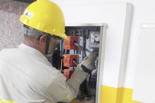 Cemig identifica 68 mil fraudes em equipamentos de energia