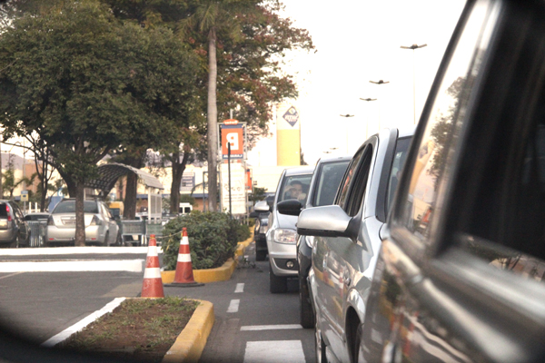 Prefeito de Contagem veta projeto que prevê mais segurança