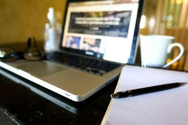 Home office é adotado por 46% das empresas durante a pandemia