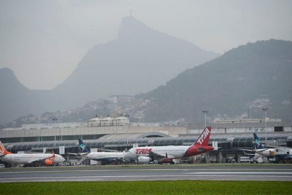 Taxa adicional de embarque internacional será eliminada