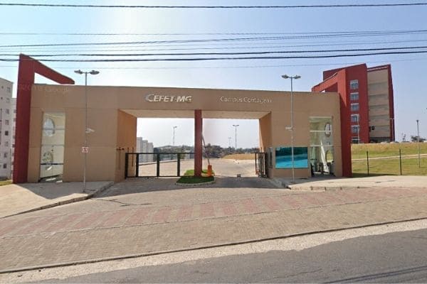 Campus Contagem do Cefet-MG ajuda em cadastro do Auxílio Emergencial