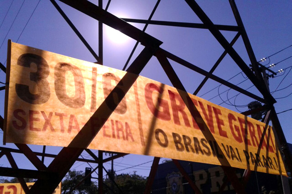 Greve contra as reformas desta sexta-feira (30)