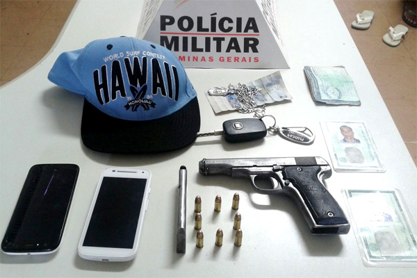 Veículos clonados, armas e munições apreendidos em Contagem