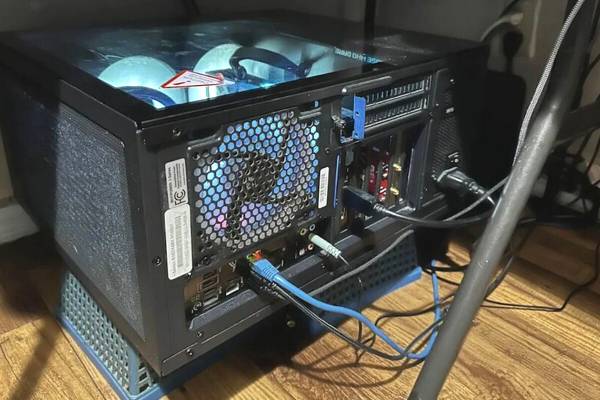 PC na horizontal: Tendência ou moda antiga disfarçada de novidade?