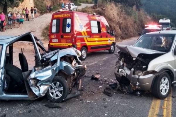 Acidentes deixam um morto e oito feridos em rodovias que cortam MG