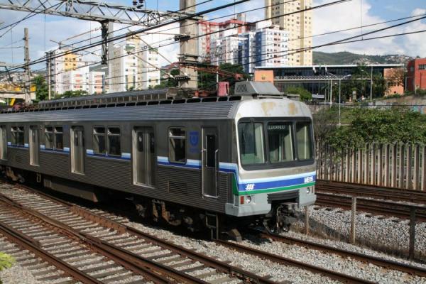 Metrô funcionará até as 23h no sábado de réveillon