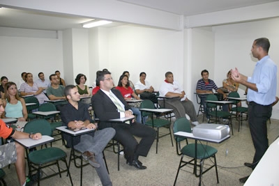 ACIC promove palestra sobre Educação Financeira