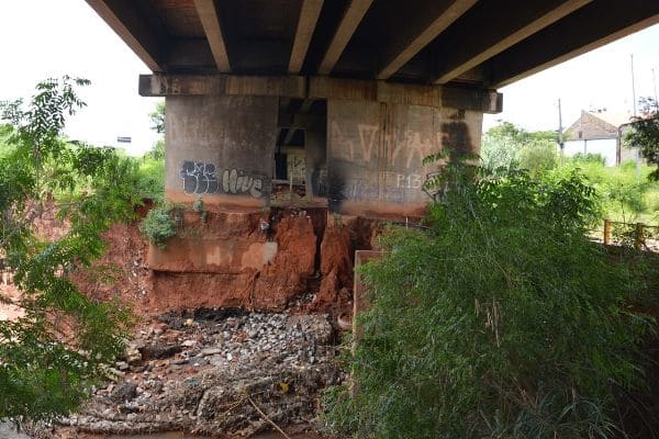 Risco de queda de viaduto em Contagem é descartado