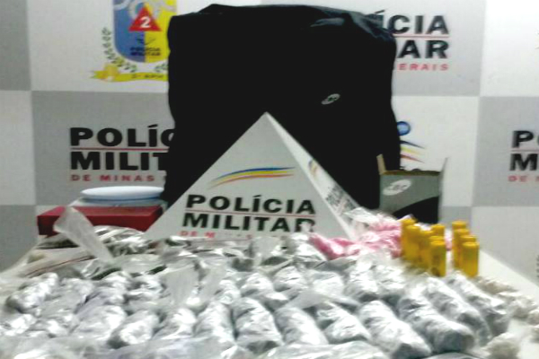 PM apreende grande quantidade de drogas em Contagem