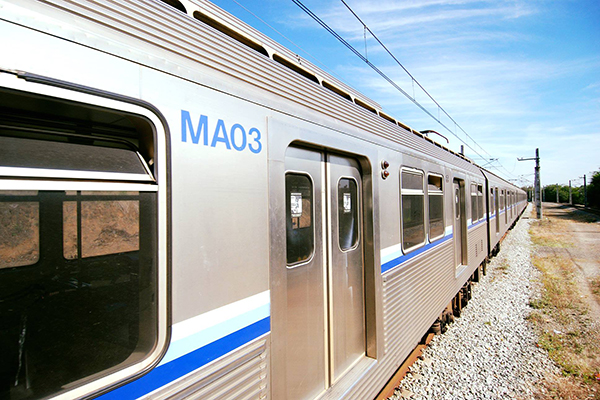 Manutenção em trilhos pode aumentar intervalos do metrô no domingo