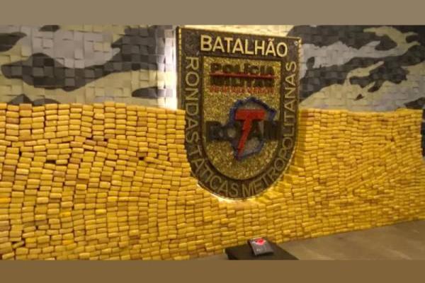 PM apreende em Contagem mais de 1.500 kg de maconha