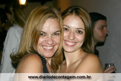 Niver da Ana Paula, parabéns pra ela e festa pra galera.