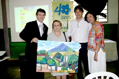Rotarianos visitam a APAE Contagem
