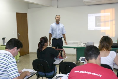 Como administrar uma empresa