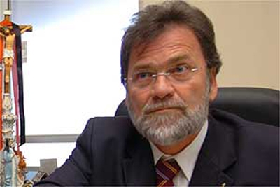  Durval Ângelo concedeu denúncias contra juíza