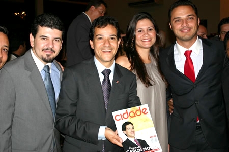 Carlin Moura é Capa da Cidade