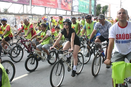 Passeio ciclístico mostra que o contagense gosta de pedalar