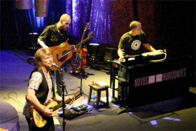 Engenheiros do Hawaii lota show em Belo Horizonte.