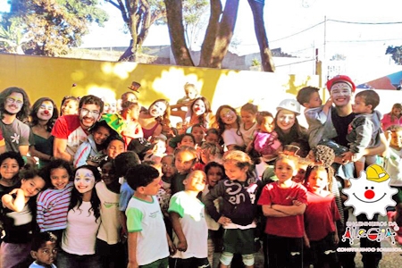 Engenheiros da Alegria promovem bazar beneficente neste domingo