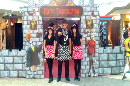 Parque do filme Hotel Transylvania anima crianças no Itaú Power Shopping