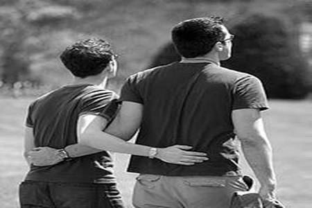 Censo aponta 60 mil casais gays no país e 47% se declara católico, diz IBGE